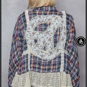 NWOT- POL Multicolor Plaid Flannel Top with Lace Detail- Size Medium